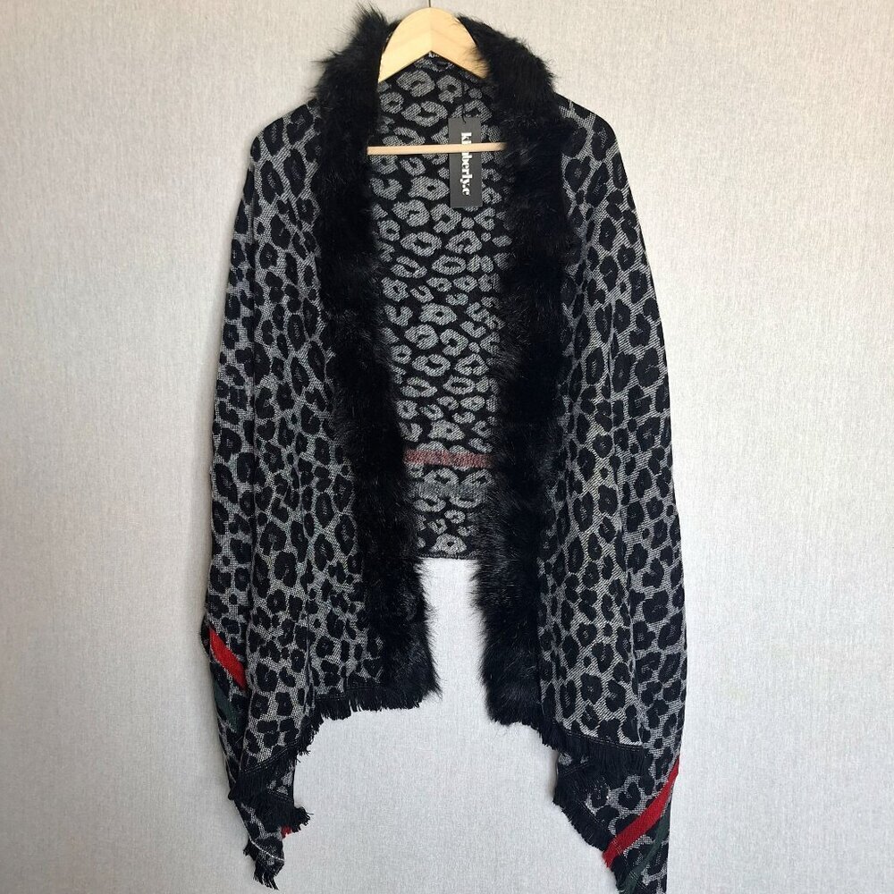 NWT Kimberly.C Faux Fur Soft Leopard Print Cape Shawl One Size Preppy Warm Fall